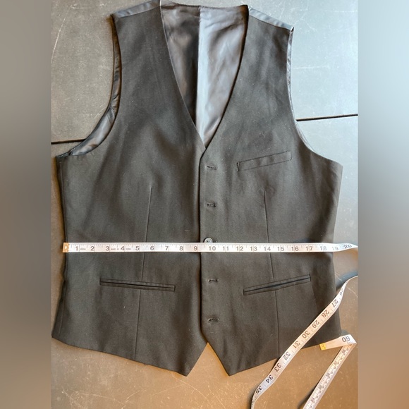 H&M Black Vest - Picture 2 of 2